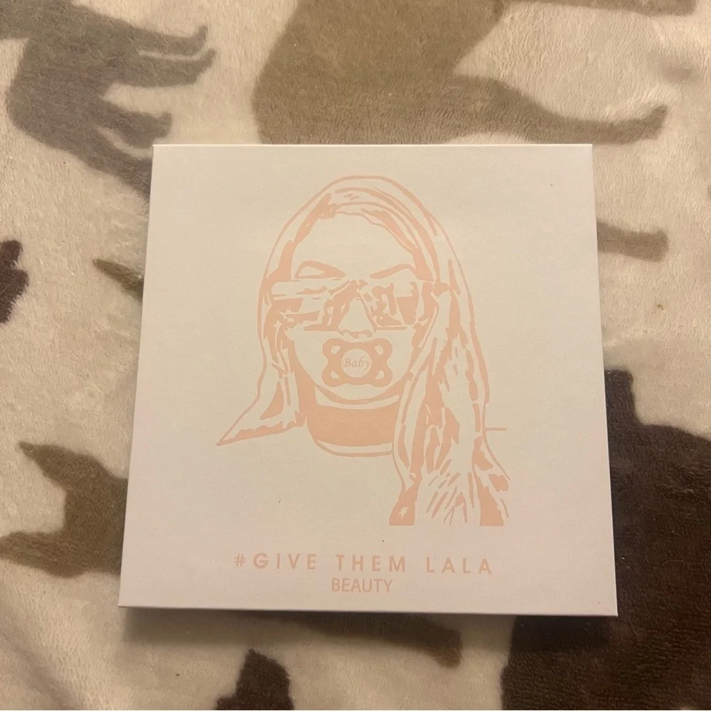 Give Them Lala Beauty Baby Palette NEW